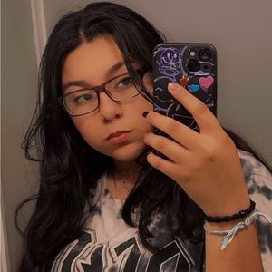 Meet your Posher, Fernanda